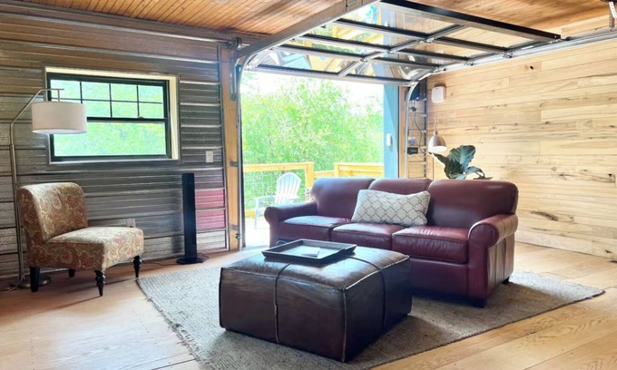 Canaan Valley Apartment | Downtown - Heart of Davis