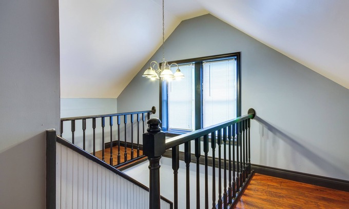 Hermann Cottage | Downtown Hermann Vacation Home Near Wineries!