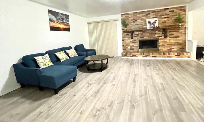 Plano House | Downtown in Plano