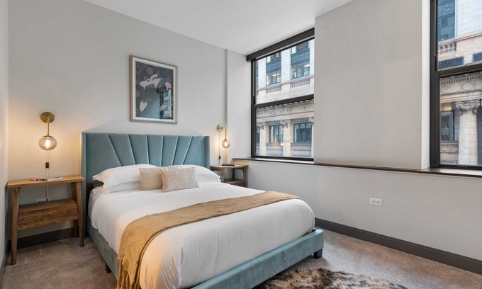 Downtown Chicago Apartment | Downtown Luxury + Unmatched Comfort