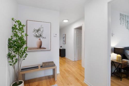 Saint Henri Apartment | Downtown Montreal-3Bedroom Apart-Prime Location