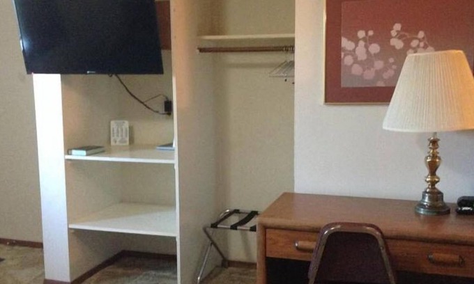 Gaylord Hotel | Downtown Motel