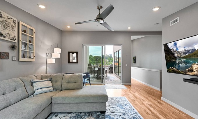 Asheville House | Downtown Oasis – Rooftop Terrace, Elevator & Sauna Access