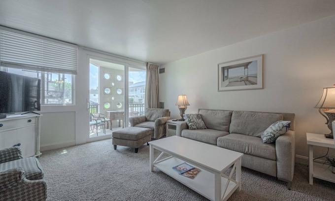 Rehoboth Beach Condo | Downtown Rehoboth Beach!