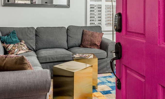 Downtown House | Downtown Retreat-3BR close to everything-Walkable-Newly Renovated-New Everything