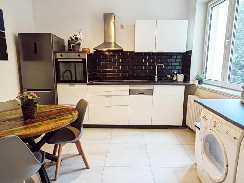 Stadtbezirk 3 Apartment | Downtown Suite