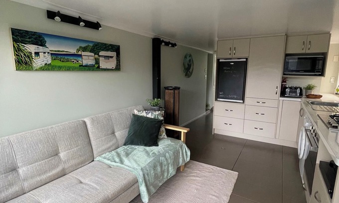 Mount Maunganui Apartment | Downtown the Mount - Walk to the beach, harbour, shops and restaurants!