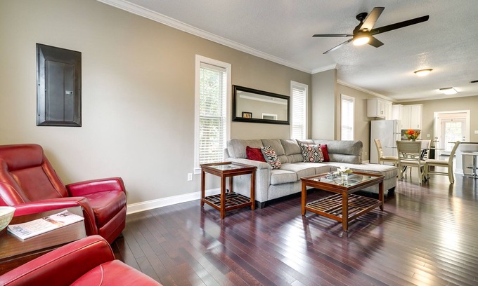 Wilmington House | Downtown Wilmington Home: Walk to Cape Fear River!