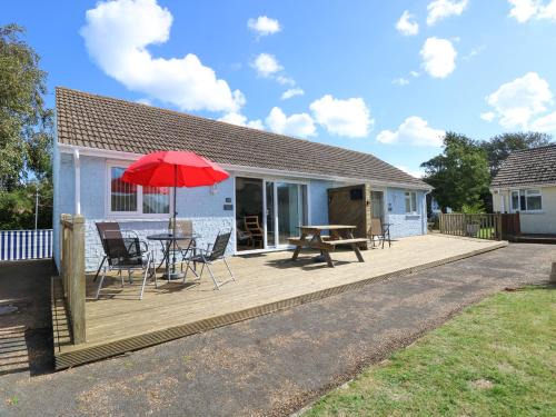 Seaview House | Drake Cottage