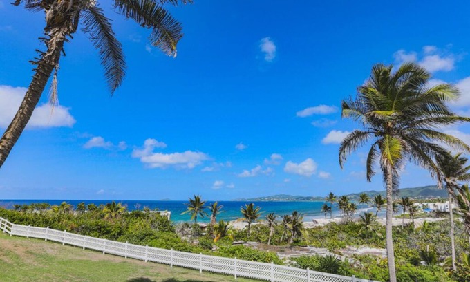 La Grande Princesse Condo | Dramatic Views From This Spacious 1bd/1bth
