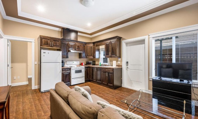 Fleetwood Apartment | Dream home with kitchen, own entrance
