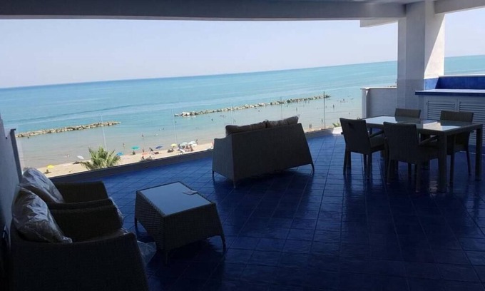 Termoli Apartment | Dream location: on the sea