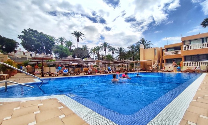 El Madronal Apartment | Dreaming Parque De Las Americas