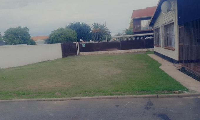 Alberton House | Dreams Guest Inn Raceview