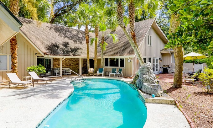 Heritage Woods House | Dreamy island oasis with private pool, grill & fast WiFi - beach access nearby