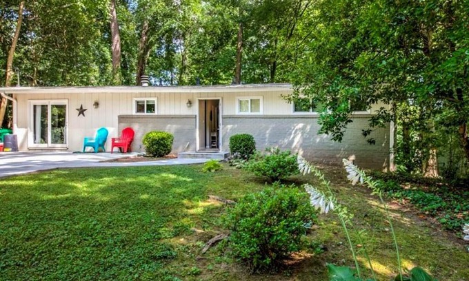 Buford Highway House | Drew Valley Villa
