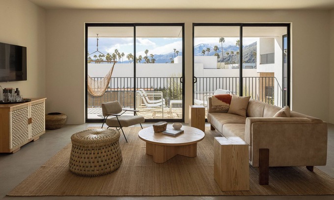 Julian Hotel | Drift Palm Springs, a Member of Design Hotels