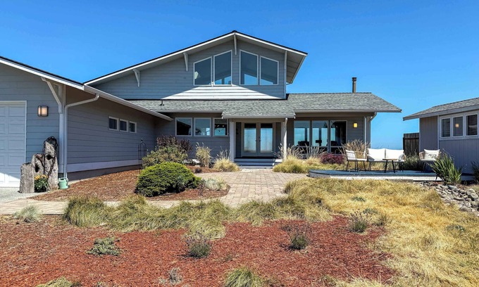 Sequim House | Driftwood Dream Awesome Water Views of the Strait