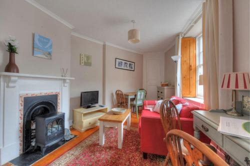 Lyme Regis Apartment | Driftwood