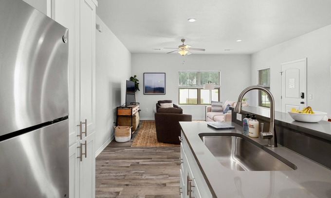 Dripping Springs Condo | Dripping Springs Silver Creek Condo Holmes B
