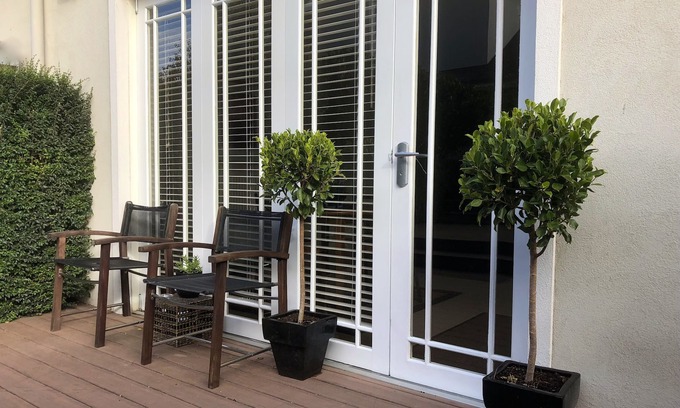 Port Fairy Apartment | Dromore - Spacious, central apartment set in a gorgeous garden