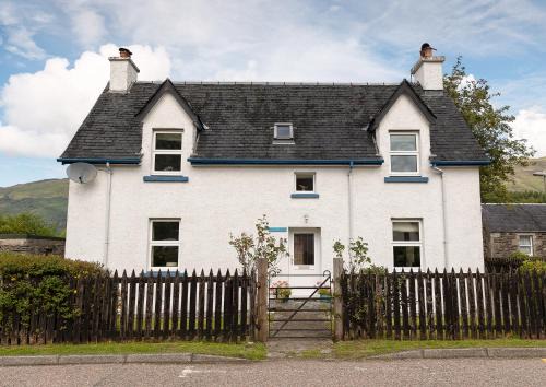 Glencoe House | Duart Cottage