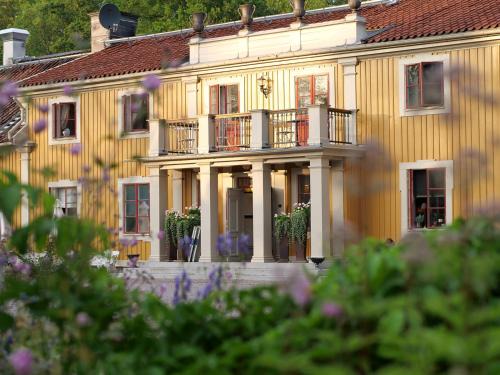 Katrineholm House | Dufweholms Herrgård