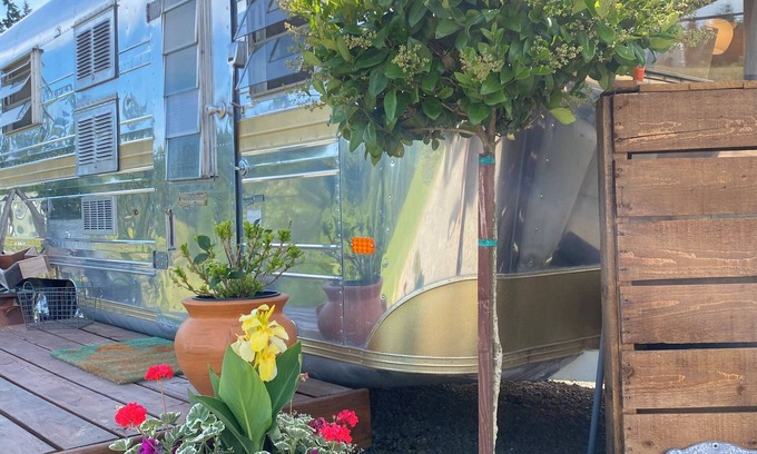 Sherwood House | Dukes Inn : Rest & Recharge in Wine Country