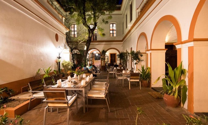White Town Hotel | Dune de L'orient