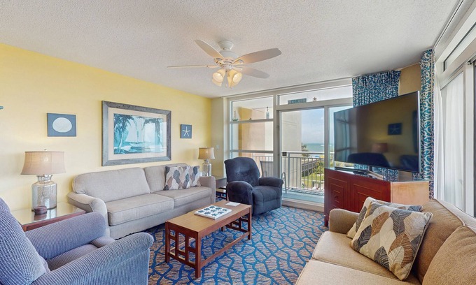 Myrtle Beach Condo | Dunes Village condo with ocean views, pool, hot tub & lazy river