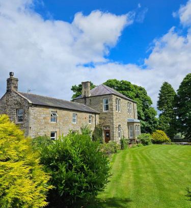 Hallington Bed & Breakfast | Dunns Houses Farmhouse B&B