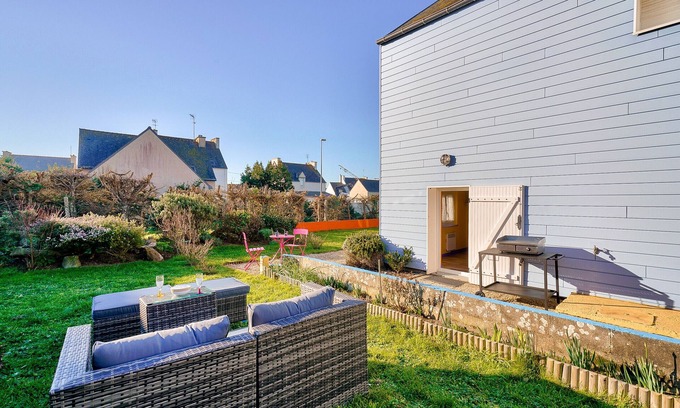 Guilvinec Apartment | Duo vacation near the sea