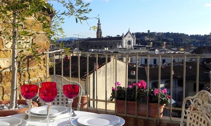 Sant' Ambrogio Apartment | DUOMO, TORRE, private terrace: TERRAZZA DELLA TORRE DONATI 5th floor elevator