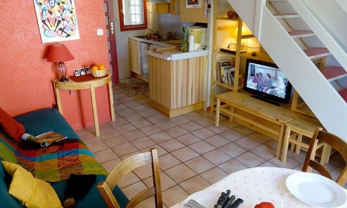 Bagneres-de-Luchon Apartment | Duplex à Luchon, 2 chambres, 4 pers, proche thermes et téléphérique, animaux admis - FR-1-313-190