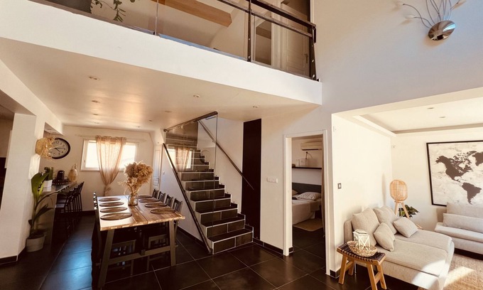 Quartier Administrations House | Duplex 160m2 centre ville Nîmes