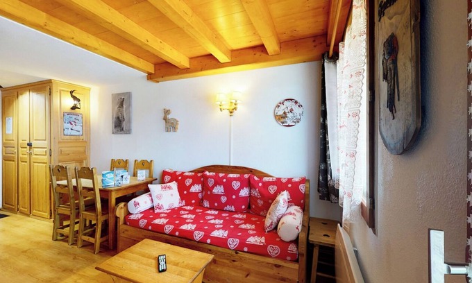 Les Boisses Apartment | Duplex, 2 rooms + cabin in Tignes, ski-in ski-out, family neighborhood