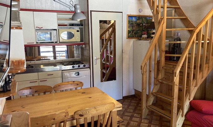 Laveissiere Apartment | Duplex 3 chambres Griou N°92 centre station