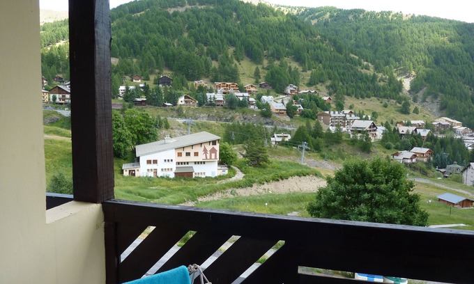 Allos Apartment | Duplex 6 people in La Foux d'Allos at the foot of the slopes