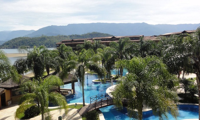 Pontal Apartment | Duplex apartment at the Promenade Angra Resort & Marina, on the beach, 309/1