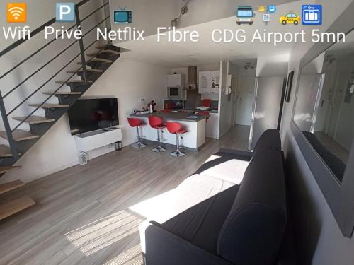 Roissy-en-France Apartment | Duplex Autonome Cosy à Paris Roissy CDG