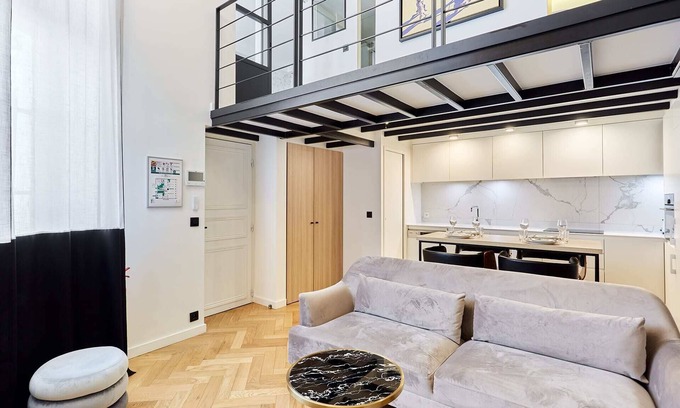 Hopital Saint-Louis Apartment | Duplex Center of Paris