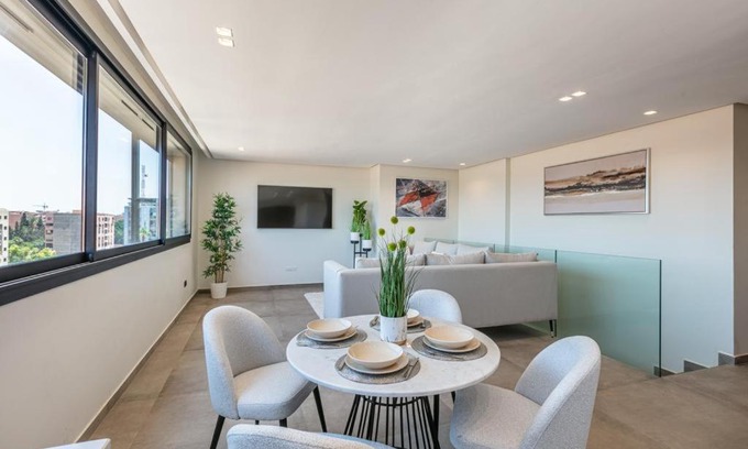 Camp El Ghoul Apartment | Duplex de Luxe Victor Hugo Gueliz