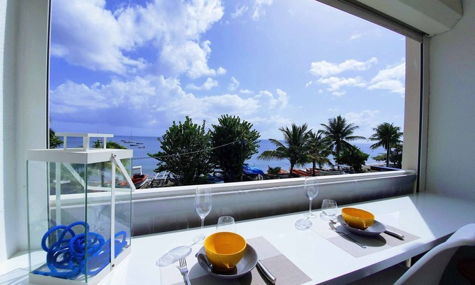 Fond Lahaye Apartment | Duplex, feet in the water, 5 min drive from downtown