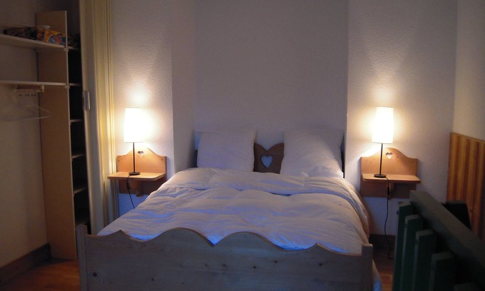 Samoens Apartment | Duplex for 2-5 people (30sqm) in the heart of Samoens + Covered Parking