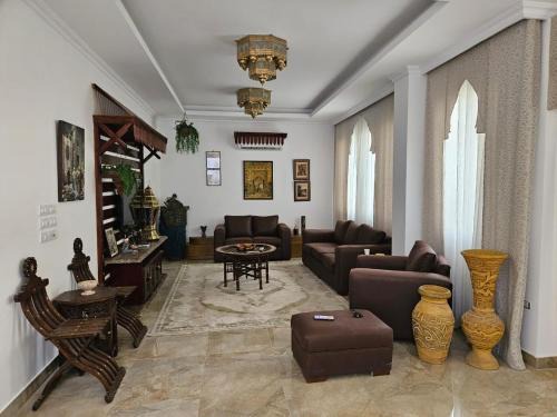 Ash-Shruq House | Duplex in El Sherouk next to Madinty دوبلكس بحديقة خاصة مدينة الشروق