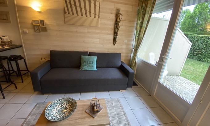 Saint-Julien-en-Born Villa | DUPLEX IN THE HEART OF THE MOORS