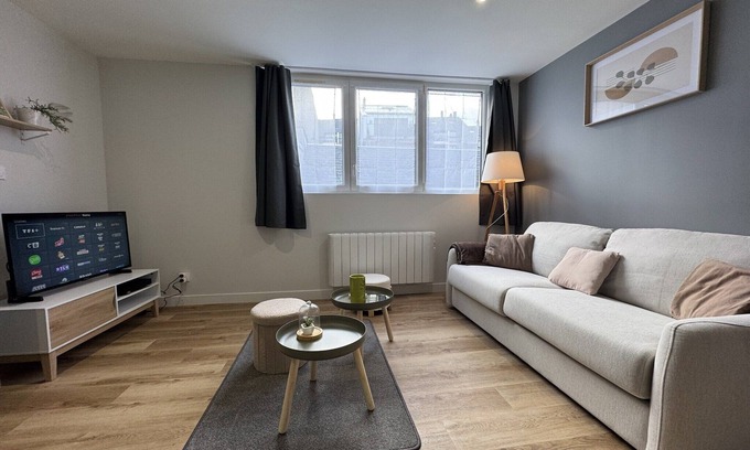 Republique Apartment | Duplex in Le Mans near 24 Hours Circuit