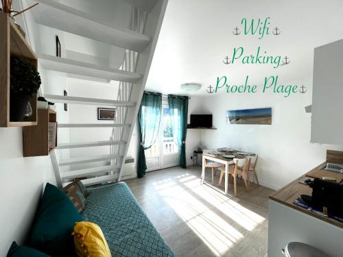 Fort-Mahon-Plage Apartment | Duplex moderne à 700m de la plage Parking & WiFi