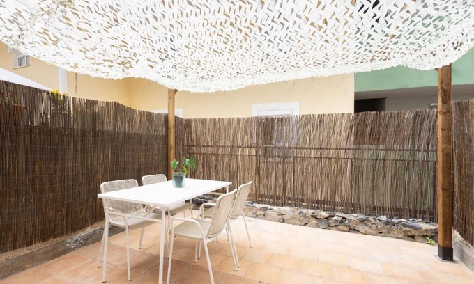 Callao Salvaje Apartment | Duplex on the beach by Sunkeyrents