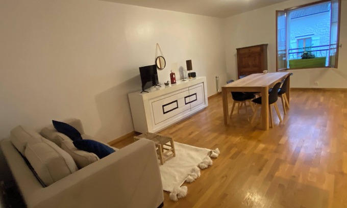 Aubergenville Apartment | Duplex Plein de Charme